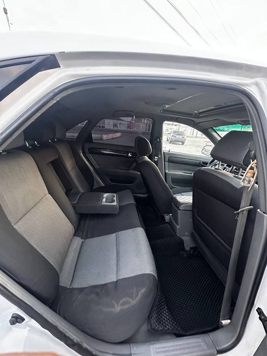 Lacetti 2013 1.6 avtomat