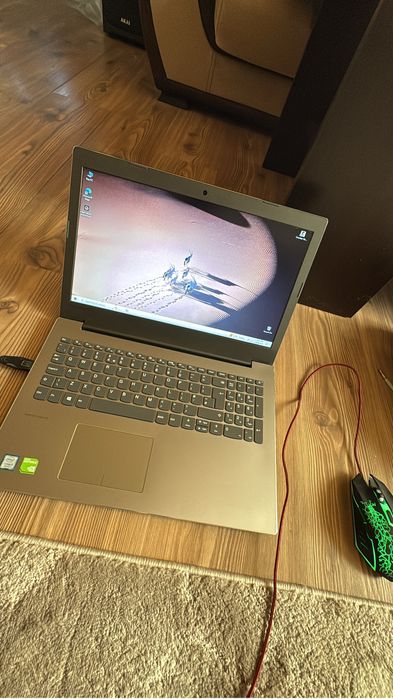 Leptop lenovo i7
