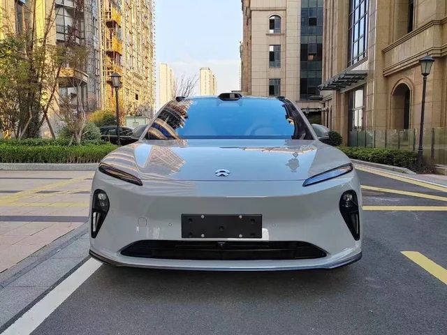 NIO ET5T Элитный Электрокар 23-24 год