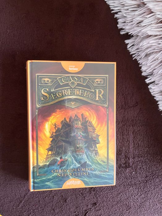 Carte Casa secretelor