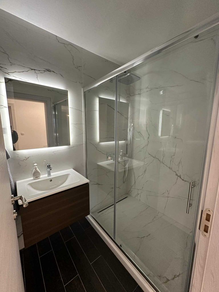 Продава се Тристаен апартамент в Пловдив, Христо Смирненски - 136 кв.м за 1434 €/кв.м - Снимка #6