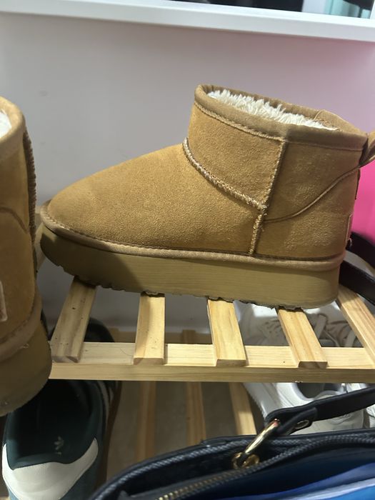 Ghete purtate marimea 37 stare buna