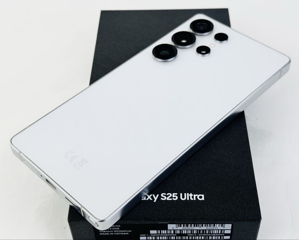 НОВ! Samsung Galaxy S25 Ultra 5G 512GB 12RAM Whitesilver Гаранция!