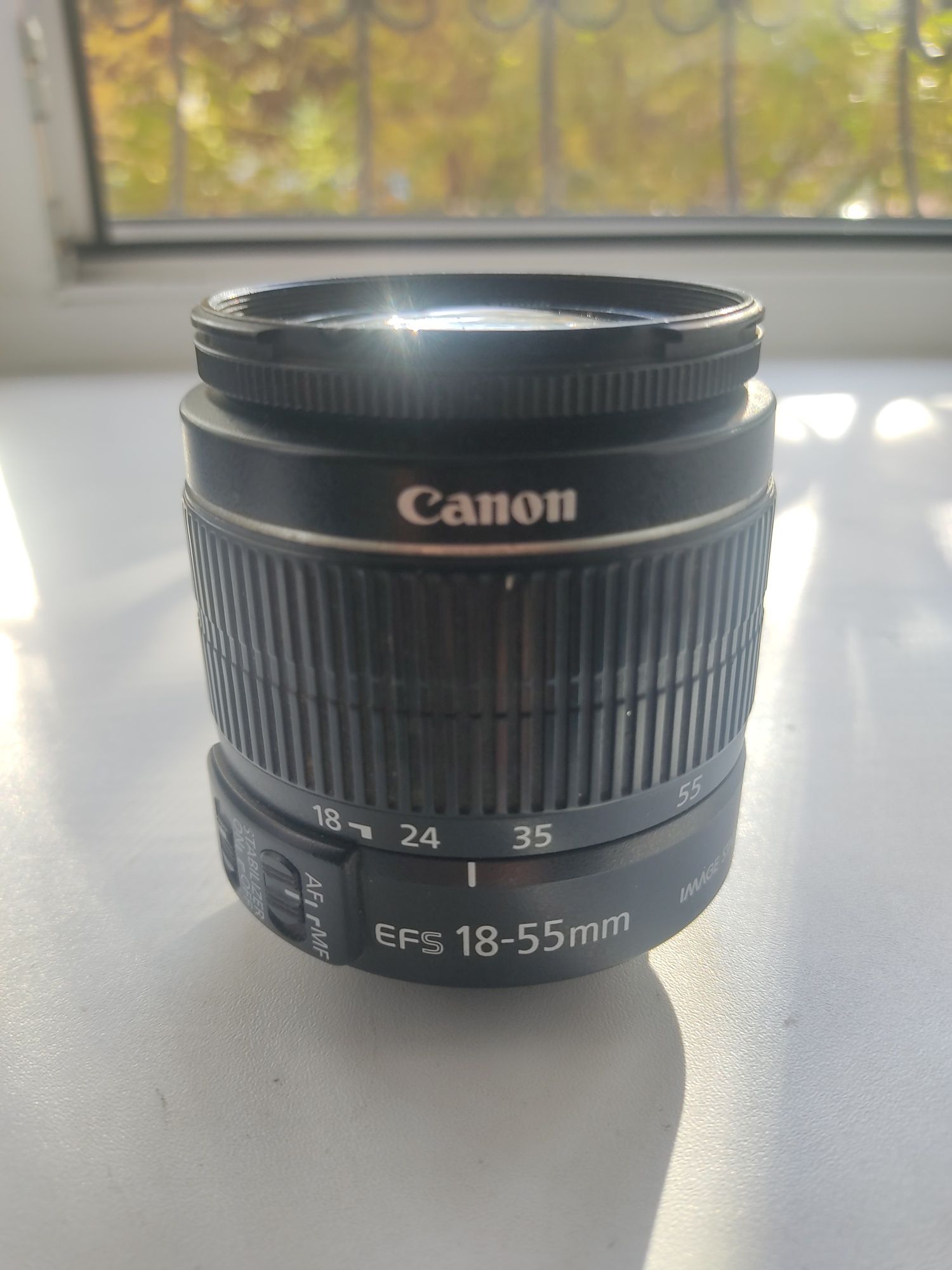 Объектив Canon EFS 18-55mm