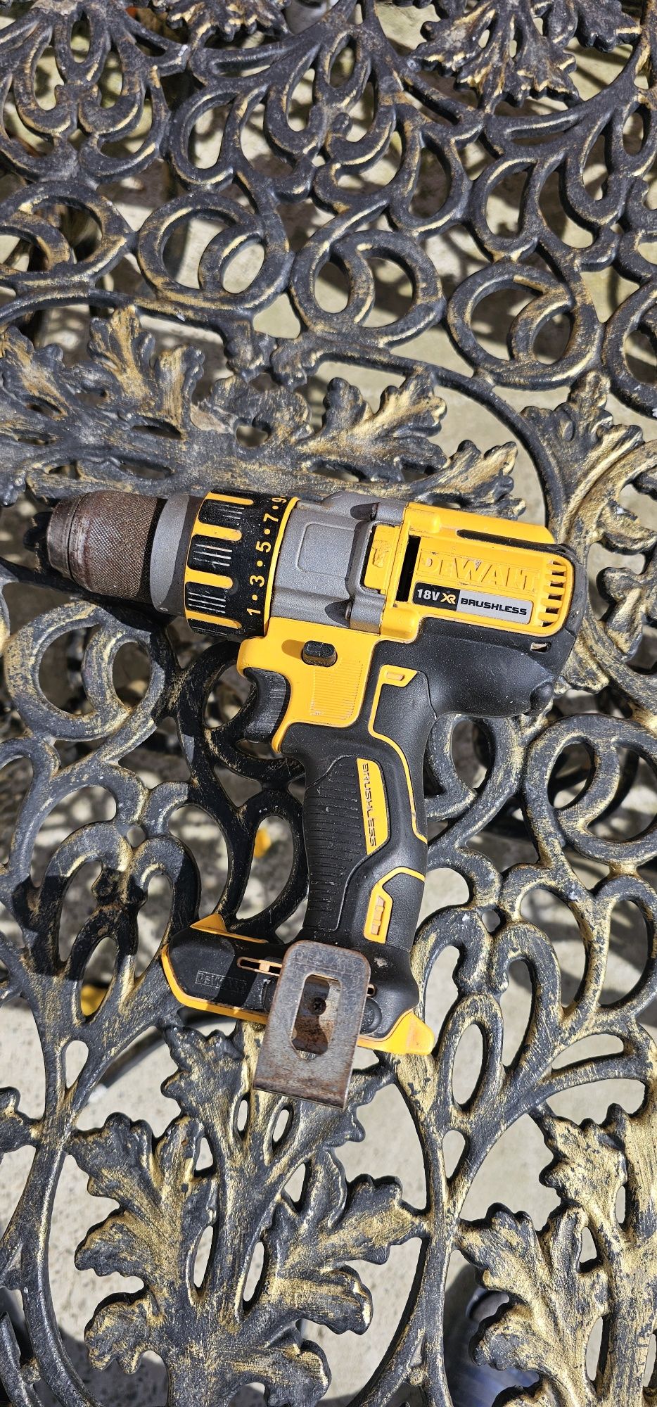 bormasina dewalt DCD995 brushless