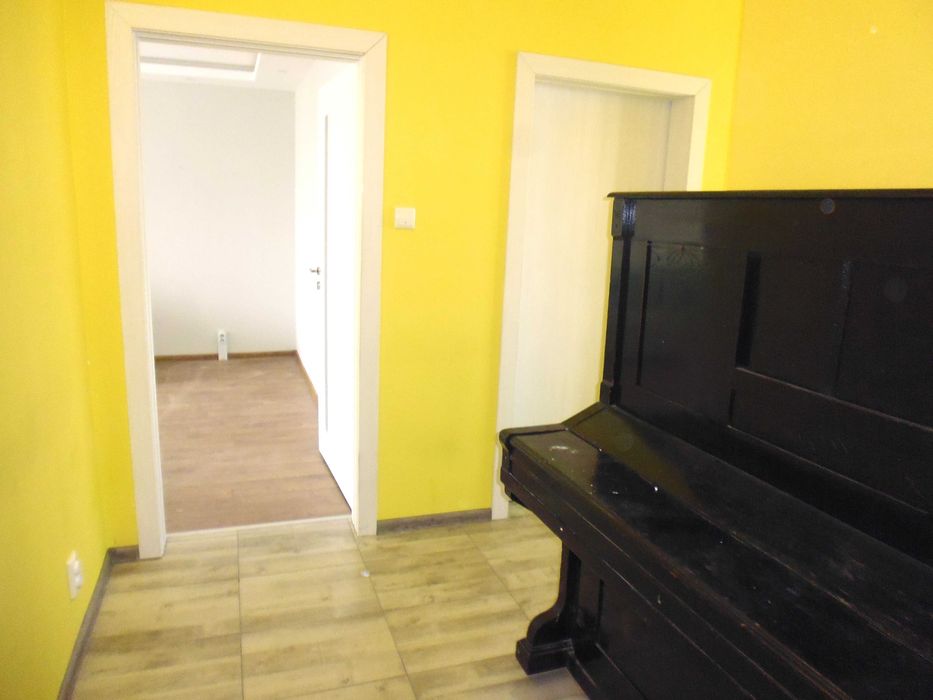 Продава се Двустаен апартамент в София, Обеля 2 - 65 кв.м за 2147 €/кв.м - Снимка #2