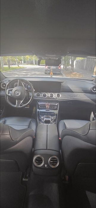 Mercedes-Benz classe E 2.20 Full pack AMG  Multibeam-led