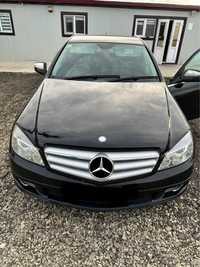 Dezmembrez mercedes c 220 din 2009