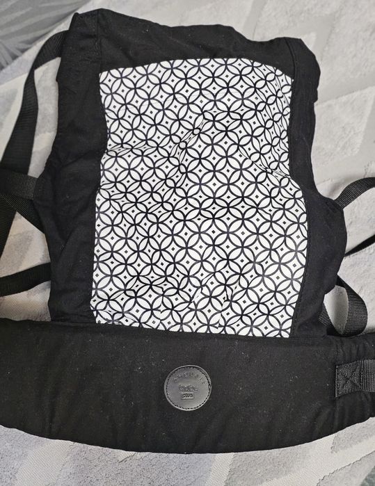 Кенгуру на ebebek, без забележки