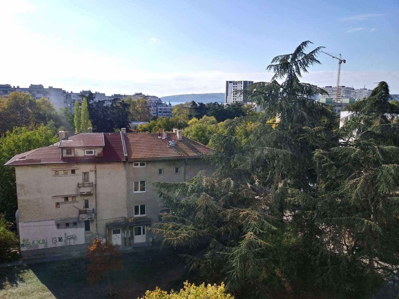 самостоятелен обзаведена апартамент под наем лукс гр. варна кв. чайка