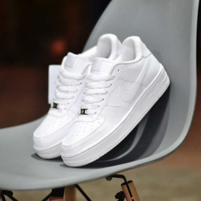 Adidasi Air Force 1 Low Universali + Verificare Colet