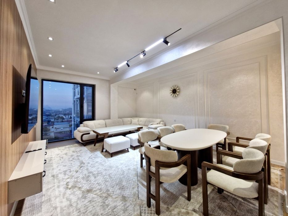 3 комнатная без глухих комнат в Новостройке с Лифтом Фрунзе