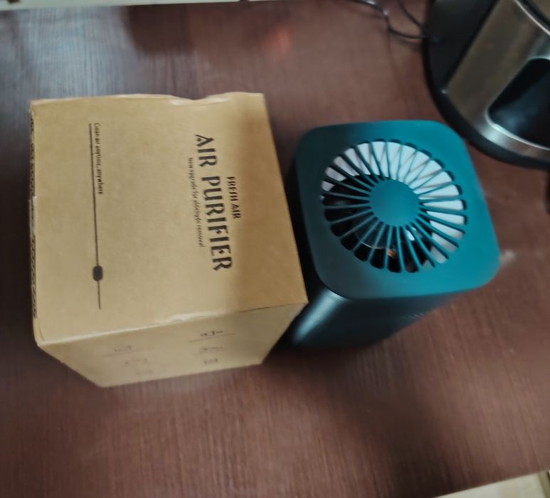 Purificator de aer nou la cutie