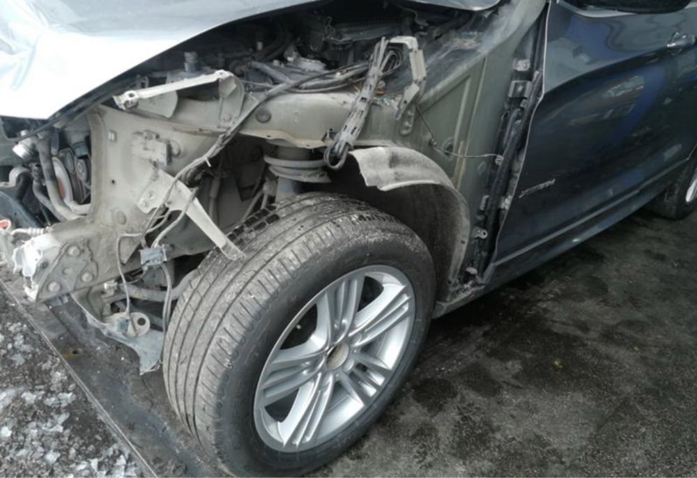 BMW X3 3.5D На части