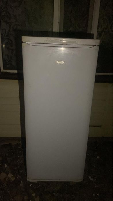 Продам морозильник