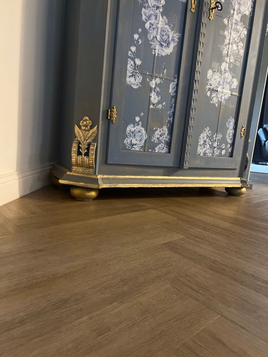 Șifonier lemn masiv recondiționat și pictat