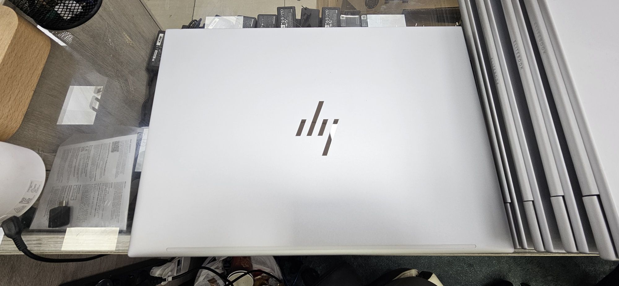 HP EliteBook 845 G10 14" WUXGA AMD Ryzen 5 PRO 7540U  16 GB  512 GB