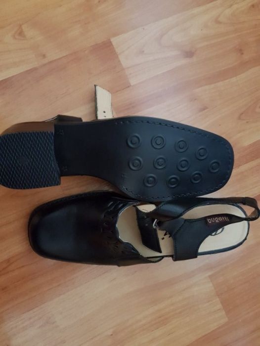 Bugatti, нови черни обувки, N 37