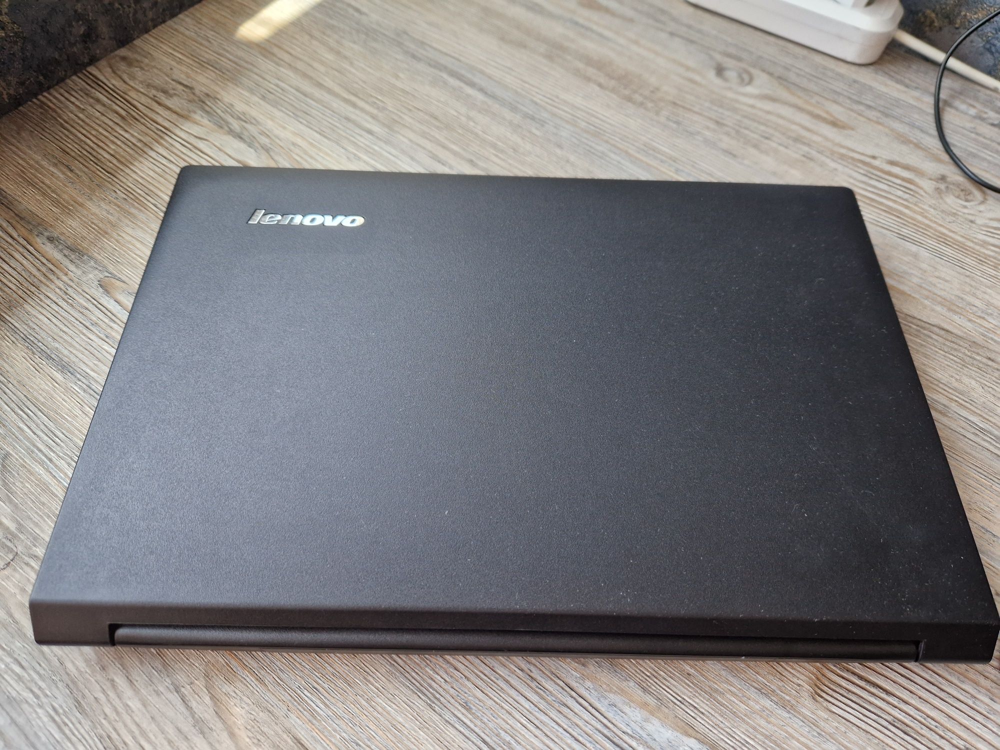 Ноут для работы Lenovo B590