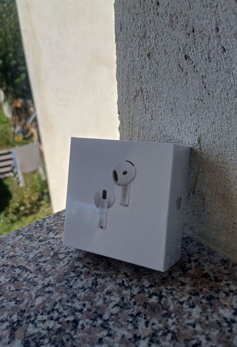AirPods 4 ANC (Cu anulare activa a zgomotului)