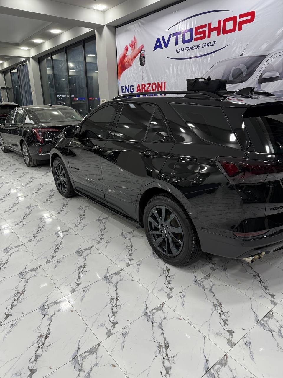 Eqoneqs rs moshina z