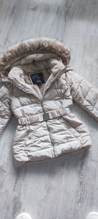 Дамсмо бежаво яке Хс