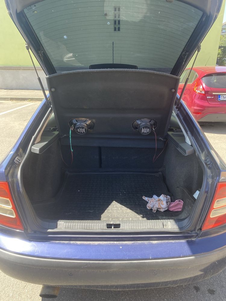 skoda octavia se vinde urgent !