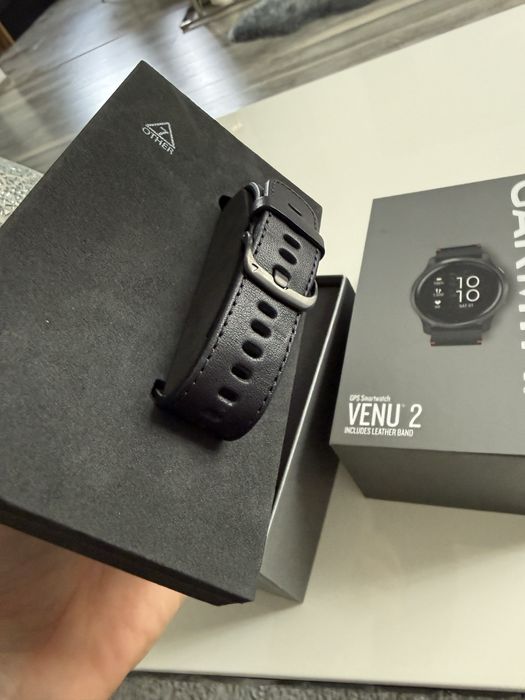 Ceas smartwatch Garmin Venu 2, pachet Leather band, nou la cutie !