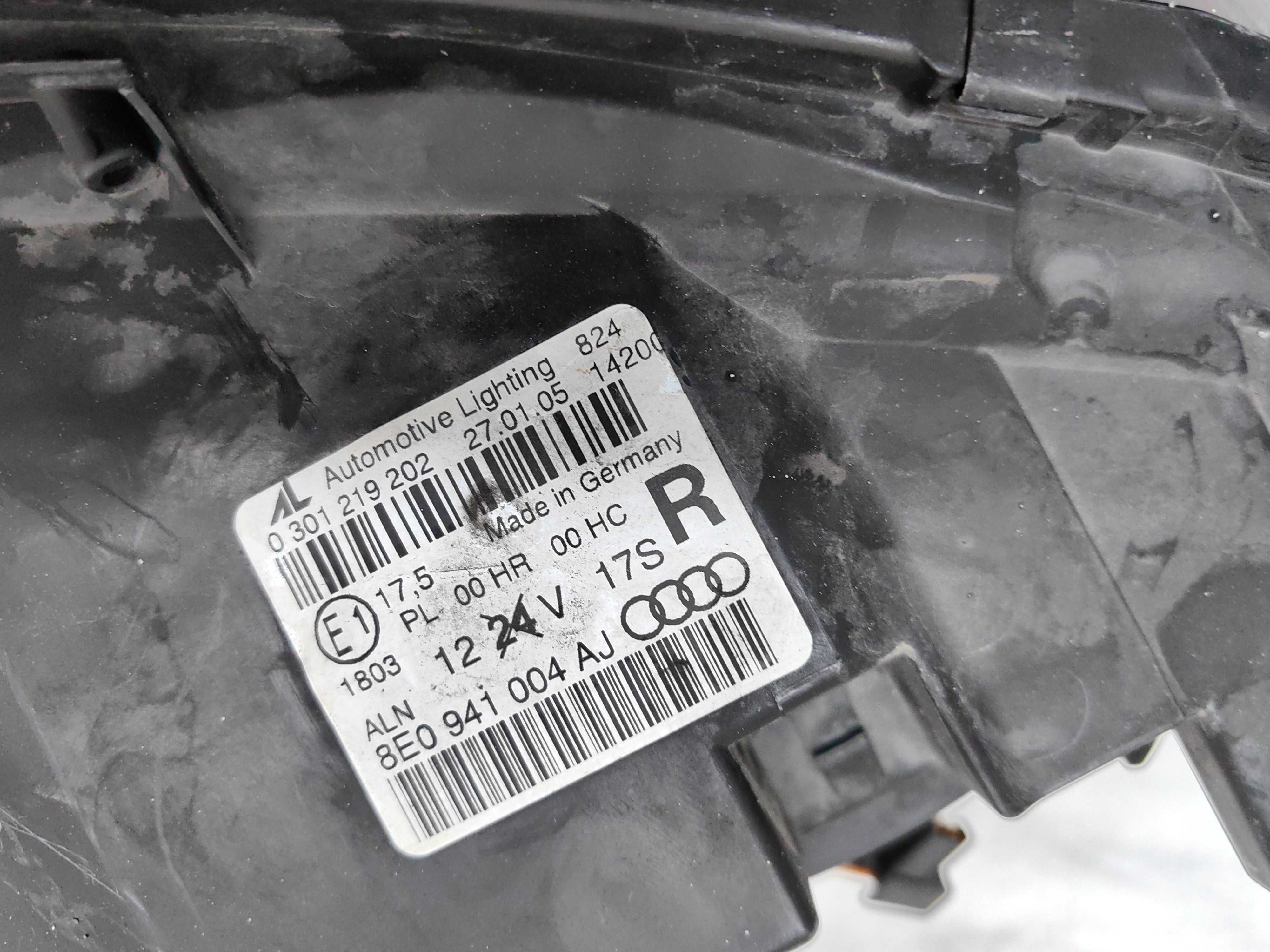 Оригинален фар Ауди А4 Б7  Audi A4 B7