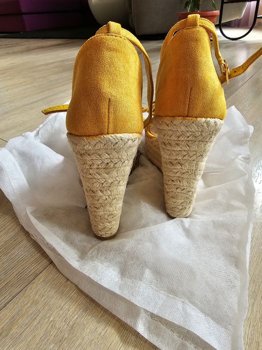 Нови летни платформи.