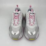 Papuci BALENCIAGA TRIPLE S, Calitate Premium, Icarus Brands