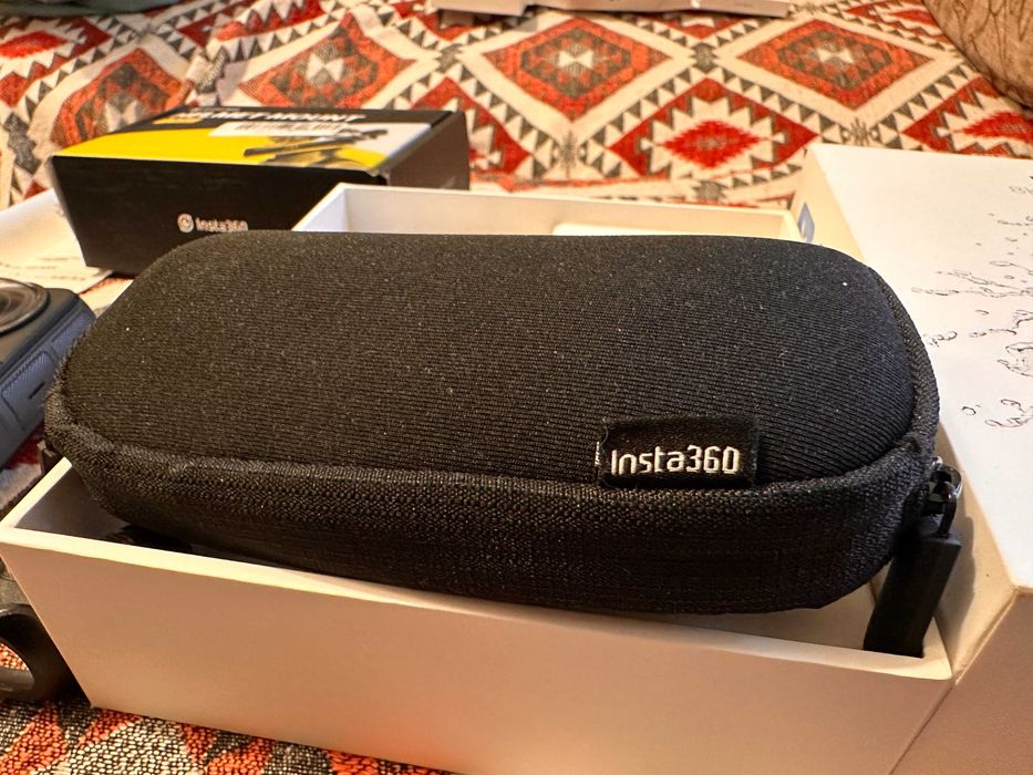 Insta360 X4 – Използвана 3 пъти, Invisible Stick, Нови лещи, SD 256gb