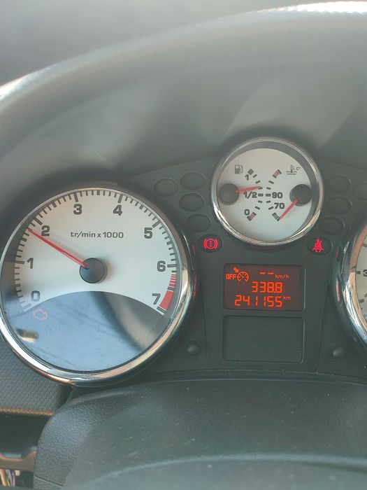 Vand Dezmembrez Peugeot 207 1.4VTI 95HP an 2009