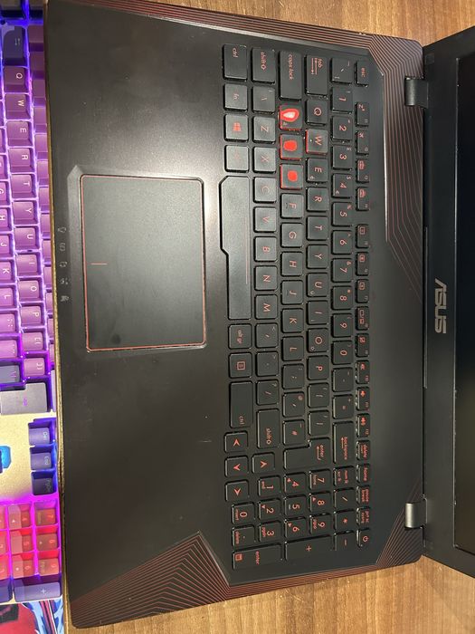 Laptop Gaming Asus ROG ZX553V DEFECT