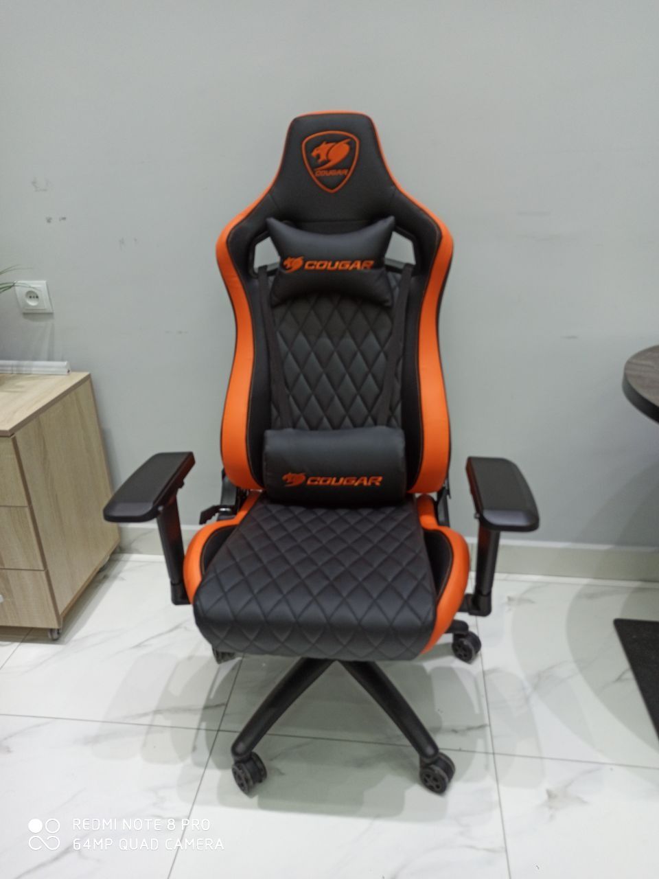Игровое кресло Геймерское кресло модель Cougar Armor S. Optim va dona