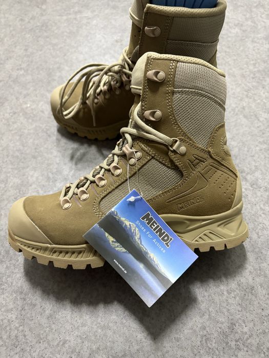 Bocanci militari Meindl marimea 45