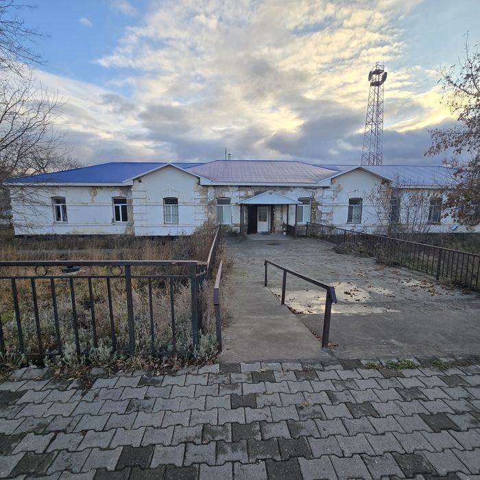 Сдам в аренду хостел или под офисы здание вокзала