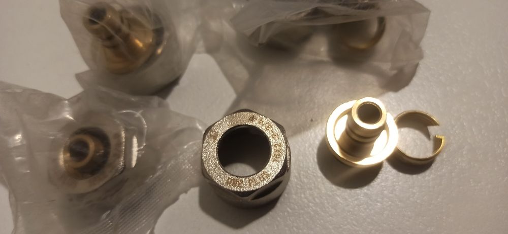 Фитинги для металлопласта (новые)