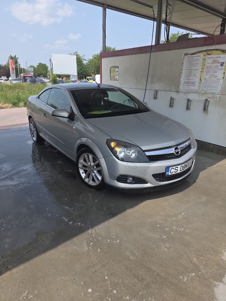Opel Astra H Cabrio