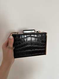 Clutch Poema pentru evenimente