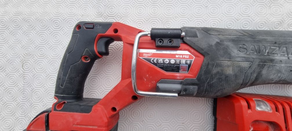 Milwaukee M18 FSZ FUEL