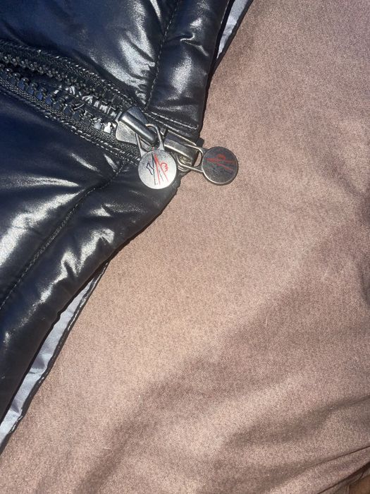 geaca moncler maya neagra