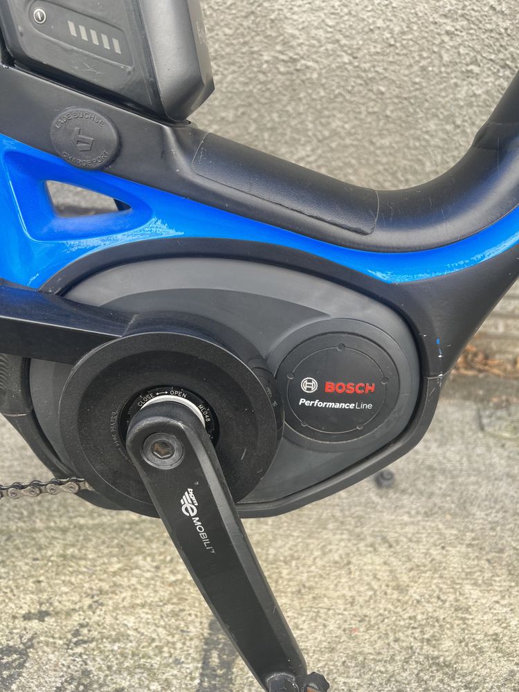 Bicicleta electrica bergamont bosch performance line