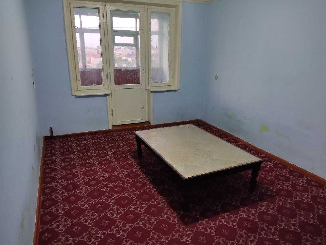 Frunze massivida TATU FF va KIUF ga yaqin,  kvartira ijaraga beriladi,
