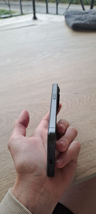 iPhone 15 pro 128gb