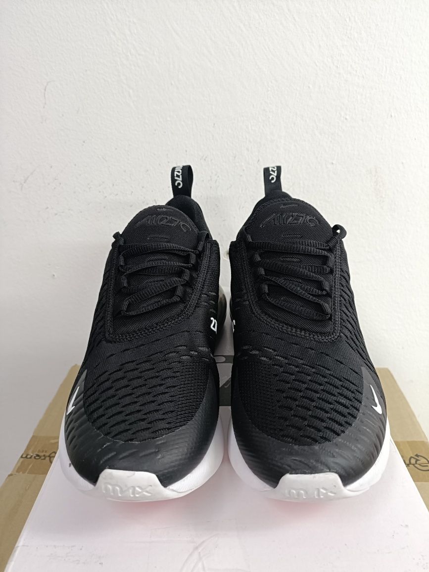 Nike Air Max 270 номер 39