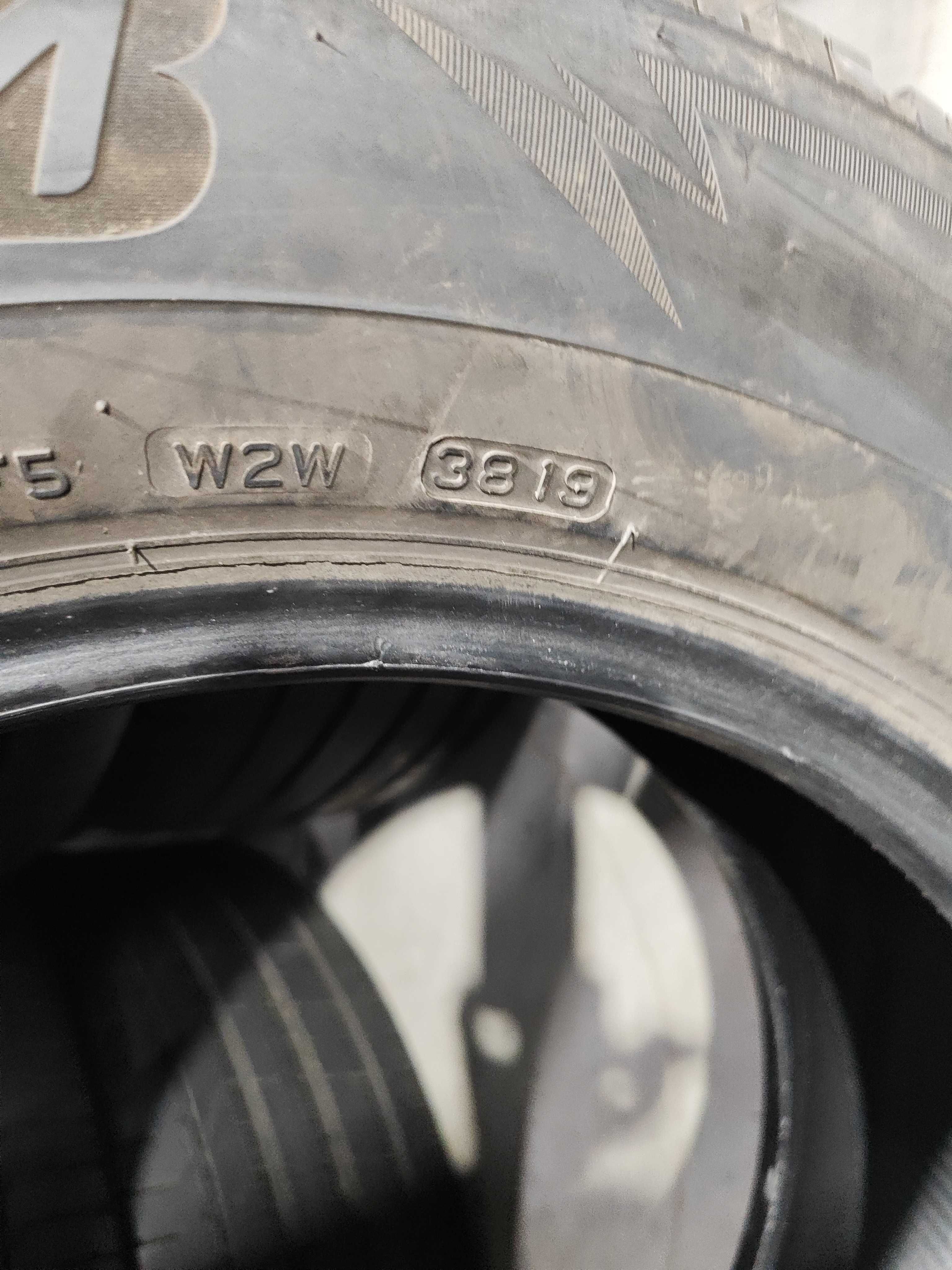 2бр.зимни гуми 225/65/17 Bridgestone