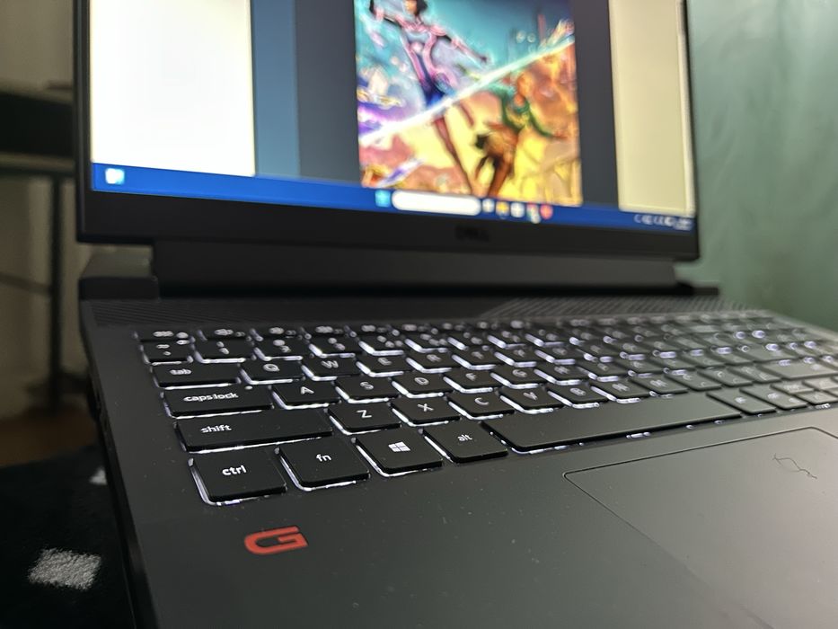 Laptop Gaming Dell G15 RTX 3050Ti, i5, 16GB RAM, 1TB SSD, Baterie 100%