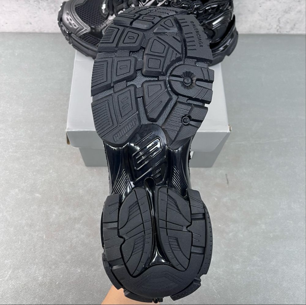 Мъжки обувки Balenciaga Runner Black - 45 номер