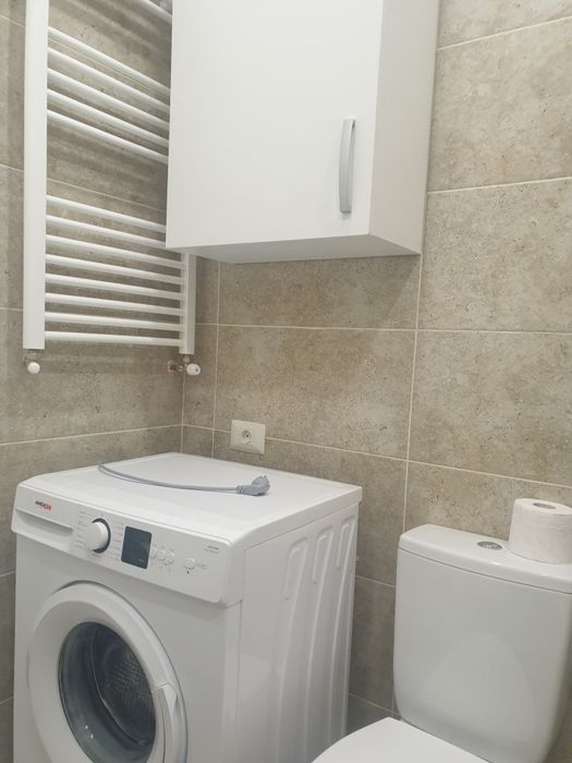 Garsoniera de inchiriat.